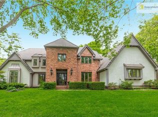 3512 W 121st Ter, Leawood, KS 66209