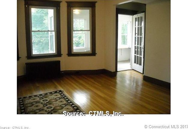 2nd image of 37 Fairfield St