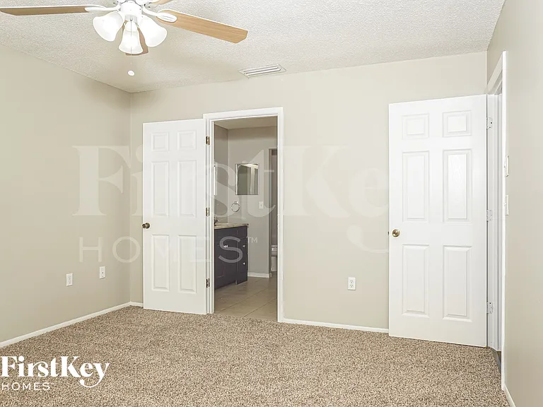 14500 Ransom Ave — Photo 12