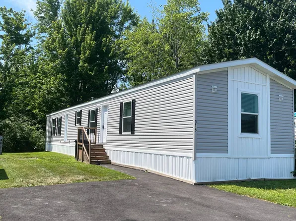 15 Eddie Rd #15, Madison, OH 44057