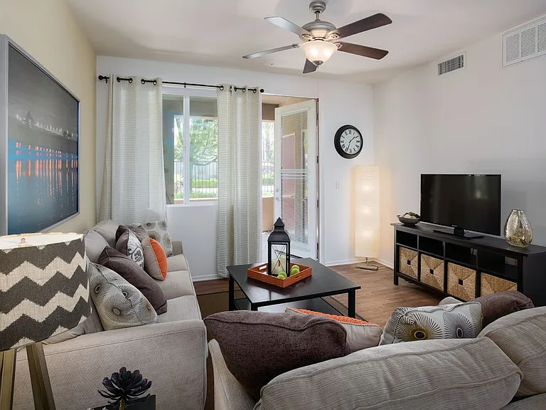 Avila Apartment Homes — Photo 67