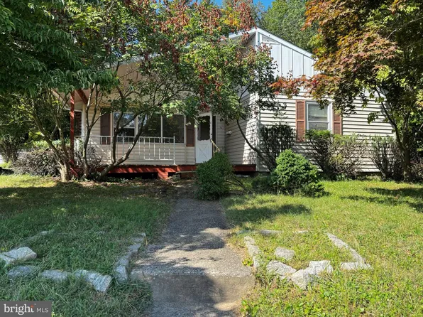 52 Greenmeadow Dr, Lutherville Timonium, MD 21093