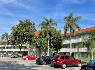 3100 Springdale Blvd APT 312, Palm Springs, FL 33461