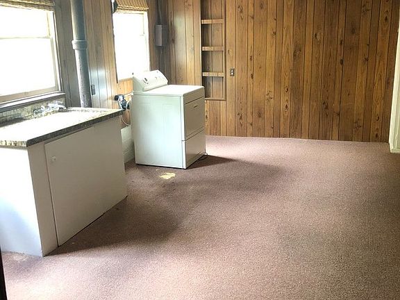 5th image of 1048 Marcussen Dr