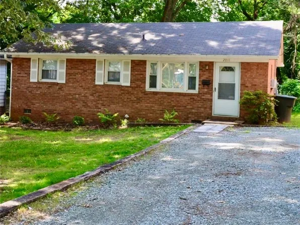 2011 Walker Ave, Greensboro, NC 27403