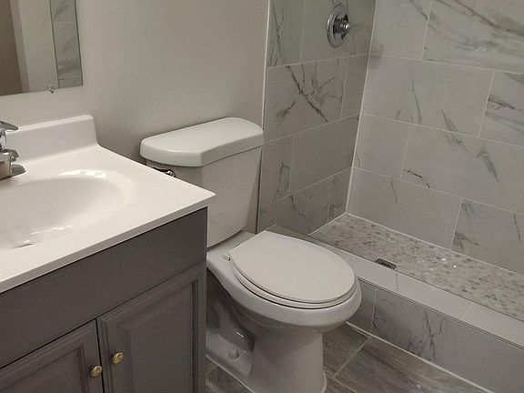 4th image of 7975 Audubon Ave APT 302