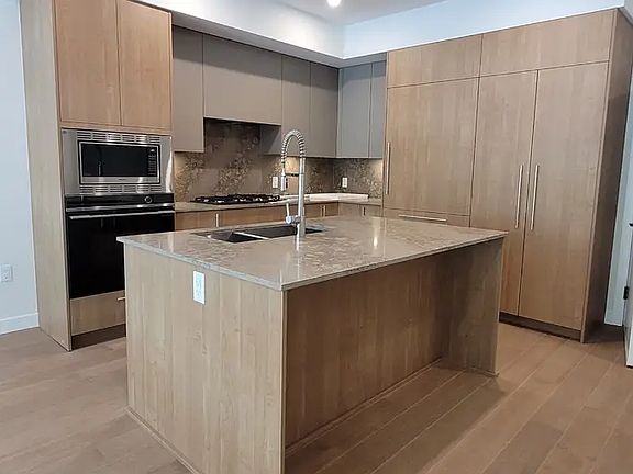 2nd image of 9652 Benchland Dr #504F