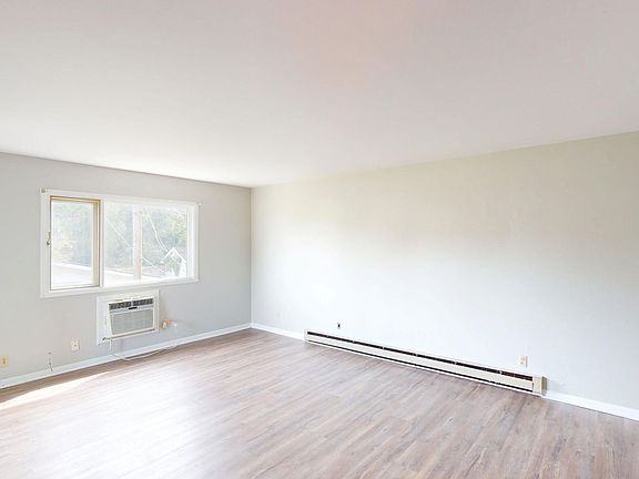 4th image of 115 Joyce Ave #20