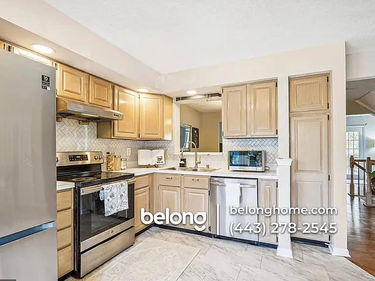 1227 Travis View Ct — Photo 14