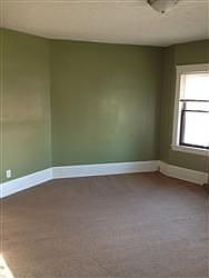3rd image of 1467 W 84th St