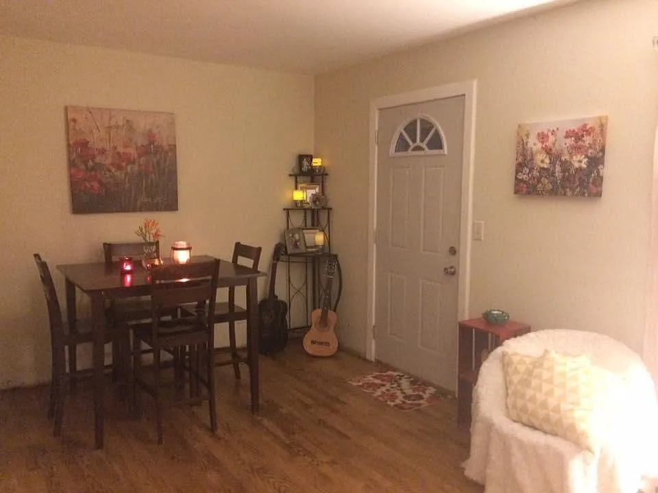 3 bed, 1104 sqft, $1,900 — Photo 4