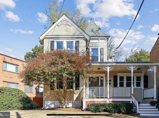 4451 Macarthur Blvd NW, Washington, DC 20007