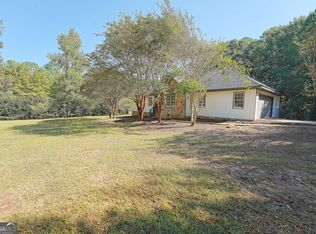 267 Russell Ln, Carrollton, GA 30116