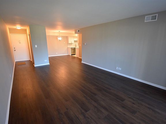 2nd image of 20A Kingery Quarter APT 102