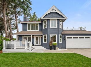 501 Cypress Ave, Moss Beach, CA 94038