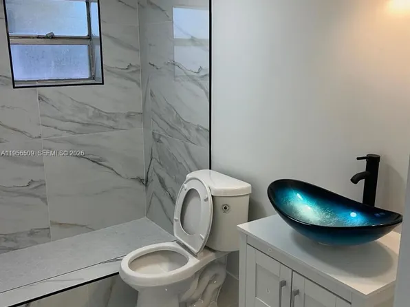 8600 NW 32nd Ave, Miami, FL 33147