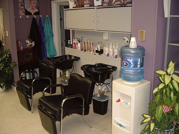 Back Bar Shampoo Area