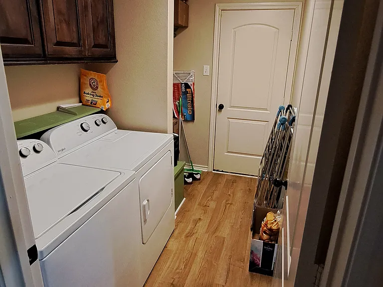 382 Asher — Photo 16