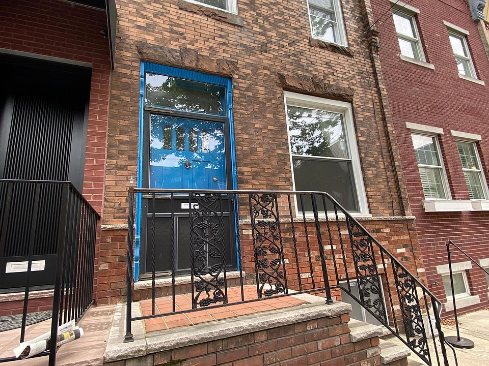 1st image of 1945 S 11th St #1