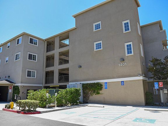 3rd image of 1401 Lomita Blvd Unit 107