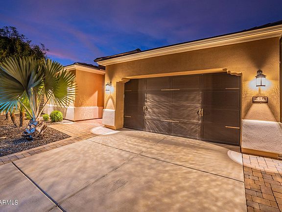 2nd image of 216 E Orange Blossom Path