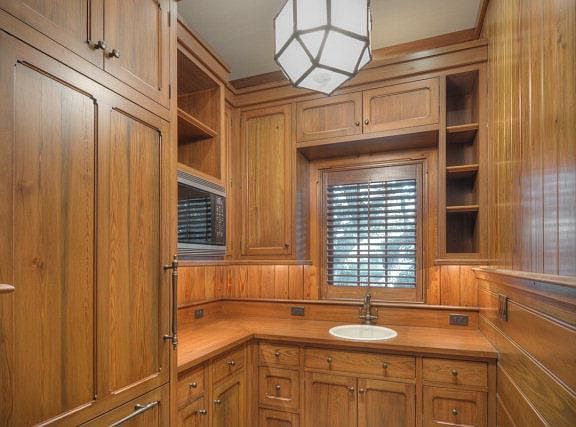 3rd image of 405 Sea Island Dr