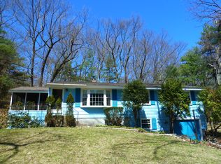 5 Topeka Rd, Chelmsford, MA 01824