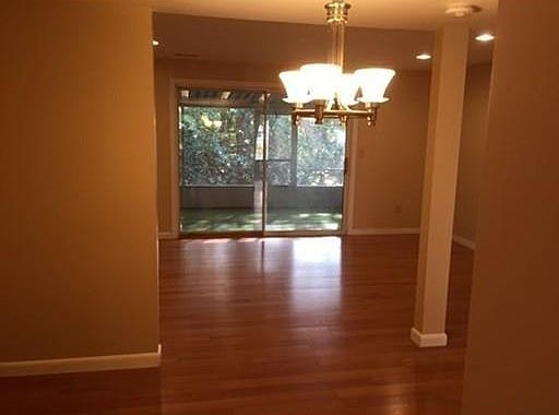 5th image of 19 Edward Dr