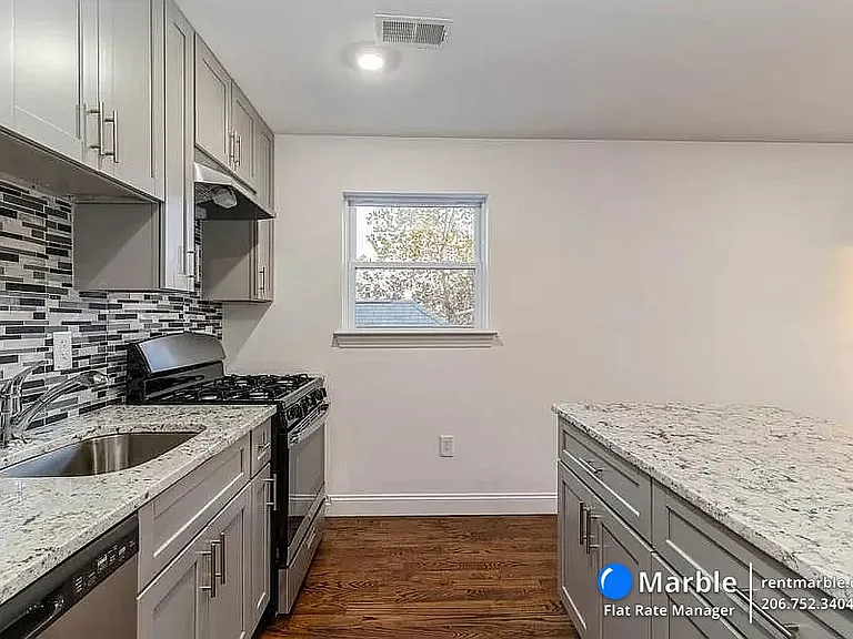 317 14th Ave #3 — Photo 9