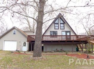 129 W Leisure Ln, Spring Bay, IL 61611