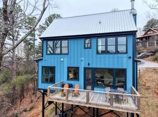 11 Soaring Eagle Ln, Clayton, GA 30525