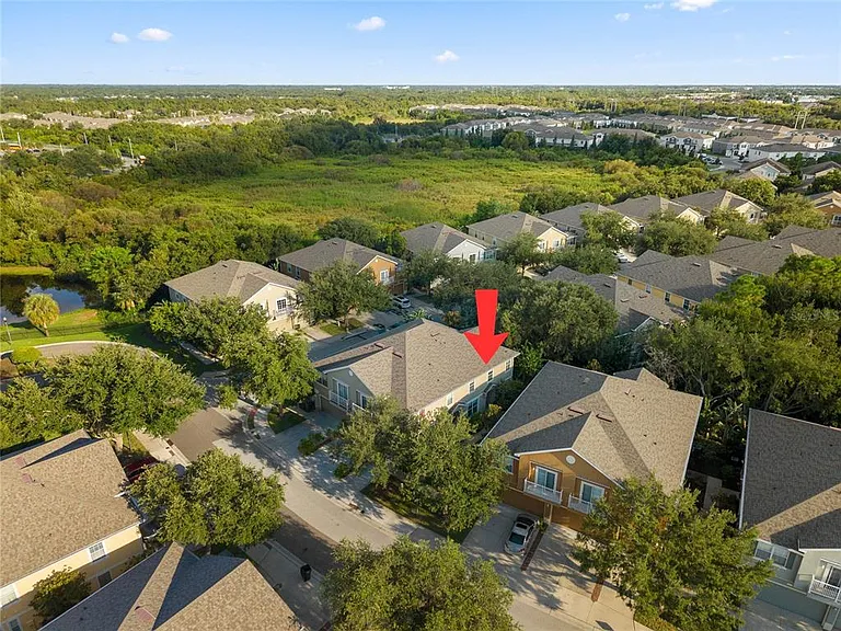 6714 Breezy Palm Dr — Photo 5