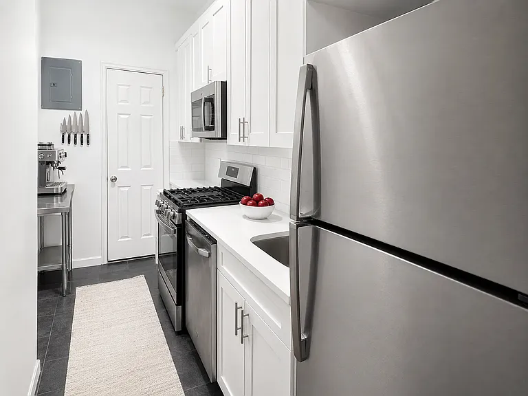 200 W 90th St #10H — Photo 3