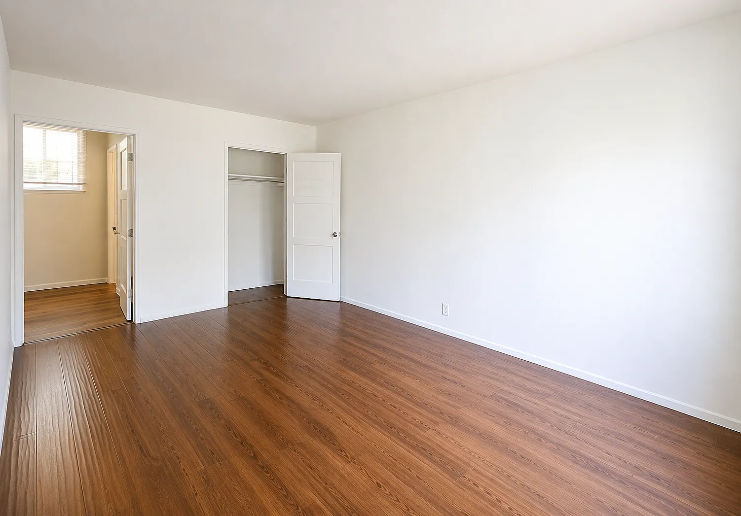 Studio, 455 sqft, $1,395 — Photo 2