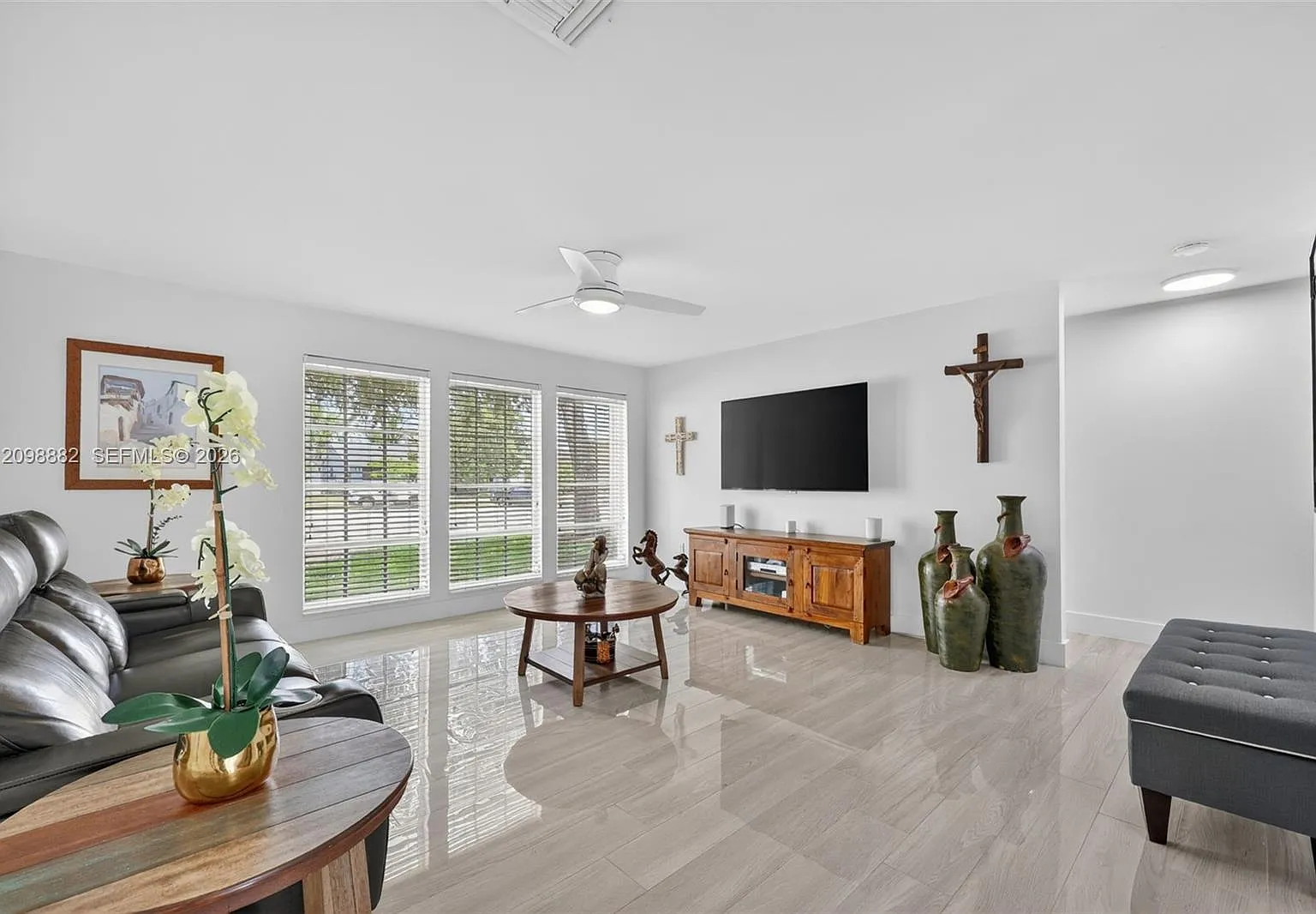 Harriel Estates — Photo 4