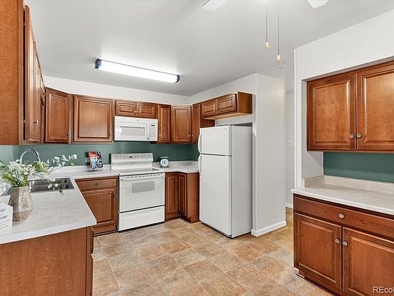 5th image of 620 S Alton Way #2D