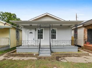 9038 Cohn St, New Orleans, LA 70118
