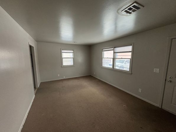 2437 N Estelle Ave, Wichita, KS 67219
