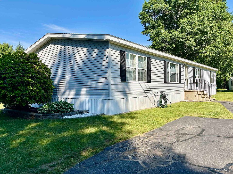 1st image of 63 Oak Drive #88