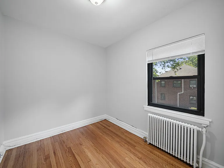 90 Tracey Pl #I-1 — Photo 16