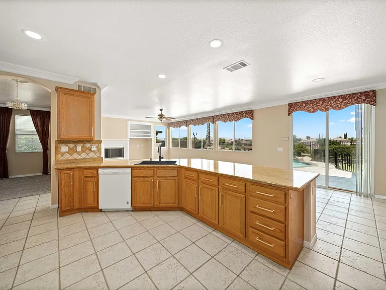 3121 Club Rancho Dr — Photo 20