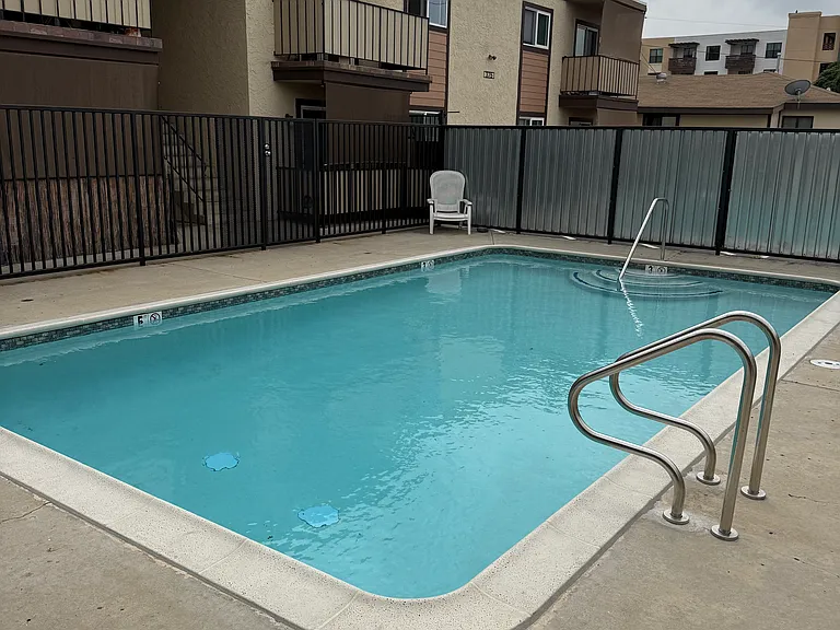 359 W Park Ave #359 — Photo 9
