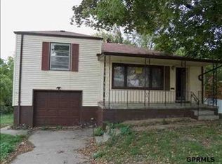 6513 N 37th St, Omaha, NE 68112