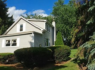 5S425 Vest Ave, Naperville, IL 60563