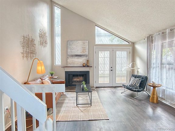 3rd image of 10107 E Peakview Avenue
