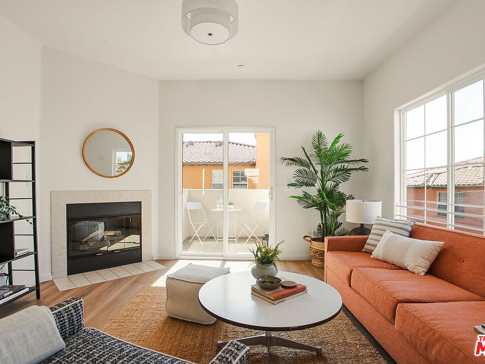 1st image of 3711 Baldwin St APT 1401