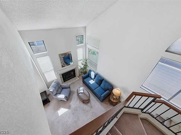 5th image of 4987 Strauss Dr