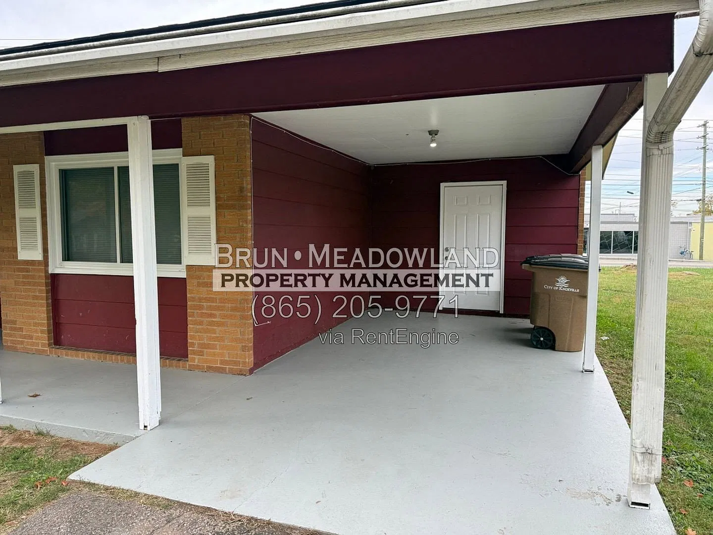 3 bed, 1.5 bath, 1169 sqft, $1,700 — Photo 2