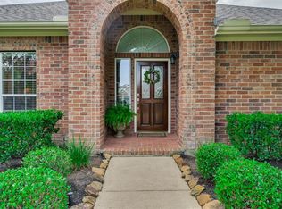 26903 Riverbend Point Ln, Cypress, TX 77433