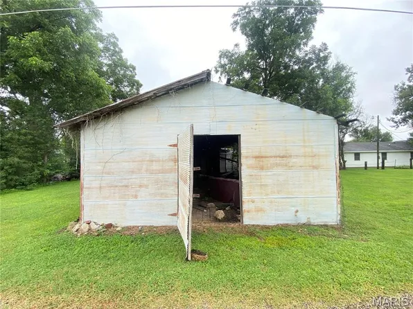 1 E Howard St, Malden, MO 63863